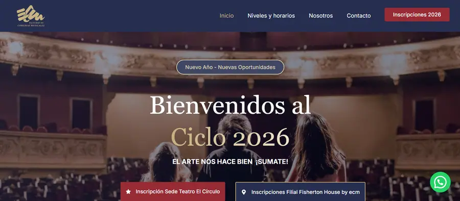 Interfaz web del Estudio de Comedias Musicales con fondo de teatro y convocatoria para inscripciones 2026.